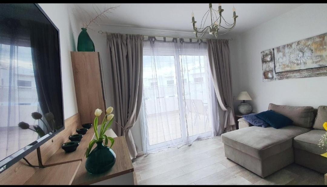 Aquamarine Apartment